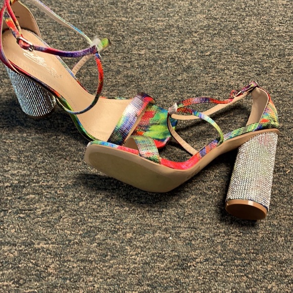 Rainbow and Rhinestones - Picture 1 of 6